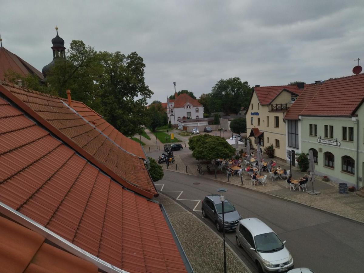 Schmal & Hoch - Willkommen Im Schmalsten Haus Von Bad Frankenhausen Exterior photo